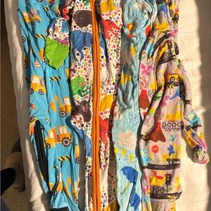 Bamboo Pajama bundle of 4, 12/18m VGUC,  rare Colorful Kids Footies